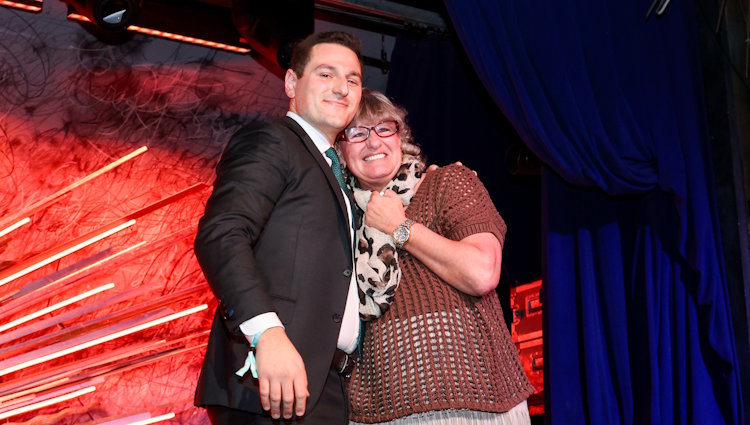 Gift of Life stem cell donor Justin Roth saved the life of Sharon Schlessinger, who was diagnosed with blood cancer years after overcoming breast cancer. The two met for the first time at Celebrating Life New York on March 5, 2026.