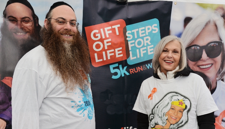 Lynne Goodman is the top Steps for Life fundraiser for the second year in a row. She is a transplant recipient and cancer survivor, and was joined at the event by her donor, Natan.