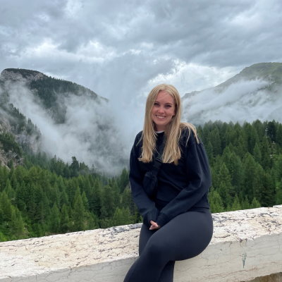 Gift of Life stem cell donor and traveling ICU nurse Emma was on vacation in Italy when she learned she was a lifesaving match for a 37-year-old woman battling to survive leukemia. 