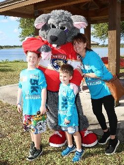 The Florida Panthers Victor E. Ratt joined Gift of LIfe at the Steps for Life 5k on January 13, 2019.