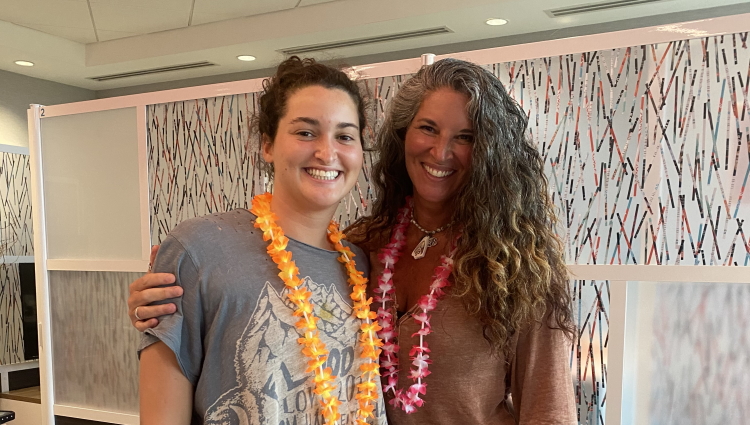 Stem cell donor Sterling and her mom Jennifer traveled from Hawaii to Florida to save a life