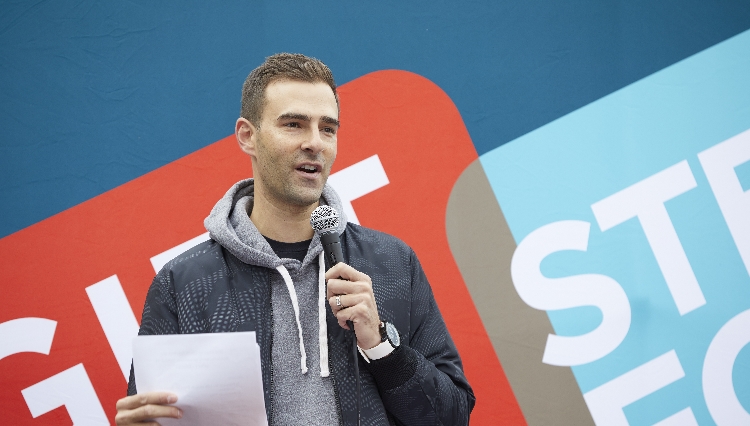 NBC4-New York anchor Adam Kuperstein served as the emcee for Gift of Life's Steps for Life 5k in New York on October 14, 2018.