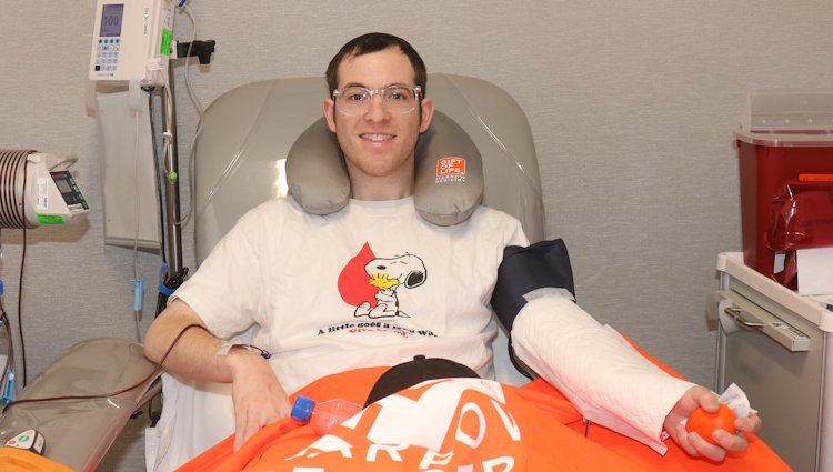 Gift of Life Marrow Registry stem cell donor Louis donated stem cells to help his matching recipient, a man in his 70s diagnosed with myelodysplastic disorder. Blood stem cells from a genetically matched donor have the possibility of reversing the course of blood cancer. 