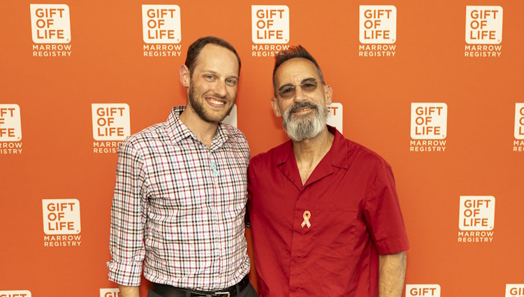 Gift of Life stem cell donor Ariel Schabes (l) of Fair Lawn, N.J., with the man whose life he saved, Todd Clark, of Seattle, Wash.