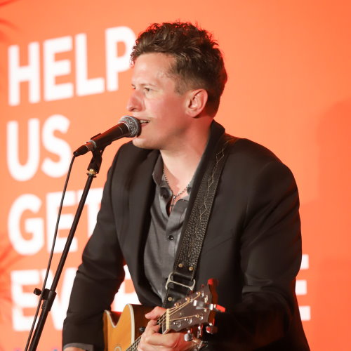 Musician NIck Marzock entertained guests at Gift of Life Marrow Registry's 2023 One Huge Night Gala in Los Angeles. 