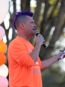 Tim Leary of WIRK New Country Radio served as the master of ceremonies for the Steps for Life 5k.