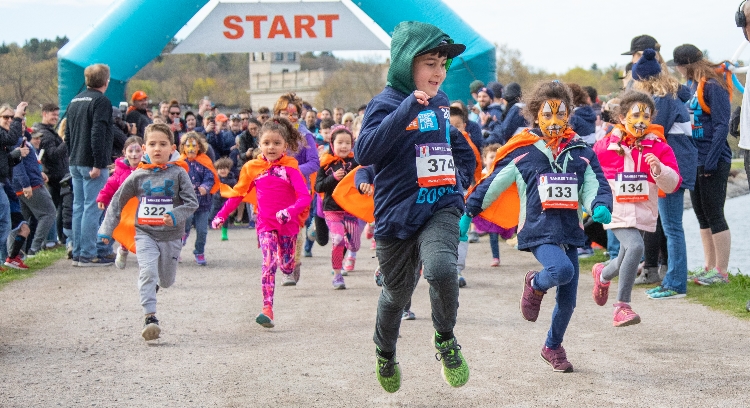 Both superheroes and wild animals ran in Gift of Life's superhero sprint at the Steps for Life 5k of Boston.