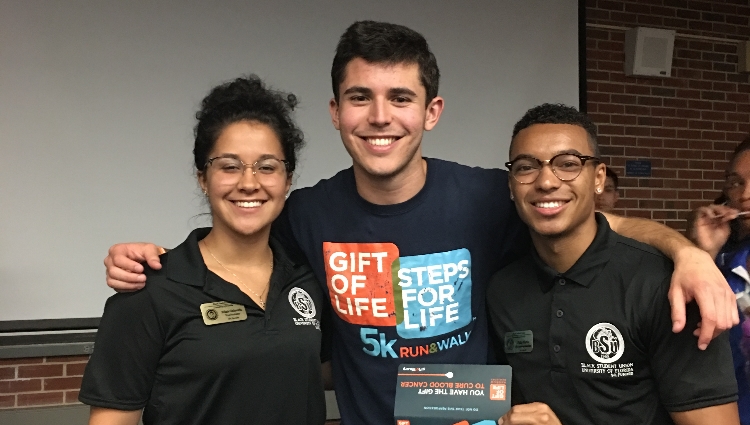 Gift of Life Campus Ambassadors at University of Florida held a donor registration drive for World Marrow Donor Day.