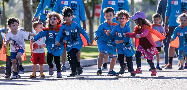 Gift of Life's smallest supporters love to run in the Superhero Sprint! 