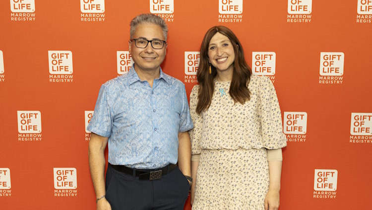 Gift of Life Marrow Registry founder and CEO Jay Feinberg (l) with his lifesaving bone marrow donor Becky Faibisoff Keller during the 30th anniversary celebration of Jay's transplant. 
