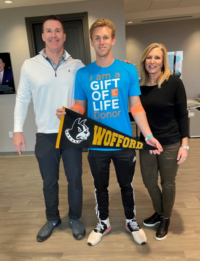 Stem cell donor Grant with his mom and dad at Gift of Life's state-of-the-art collection center. 